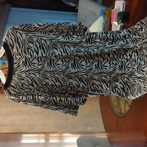 Black and White 100% Cotton Dress 1X/2X - Picture 4 of 4